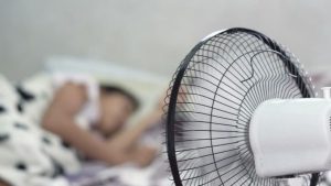 Ist es gesund Nachts mit laufendem Ventilator zu schlafen? - Matratzen